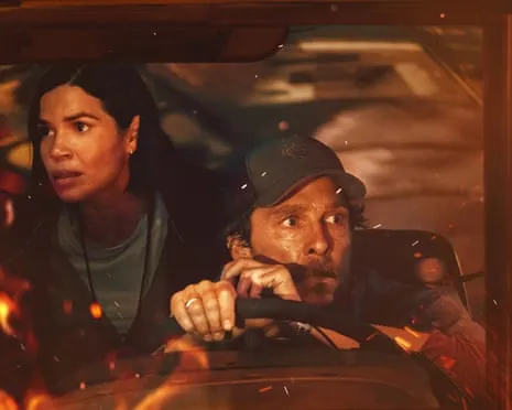 The Lost Bus Critique: America Ferrera Lead Gripping Wildfire Survival Film
