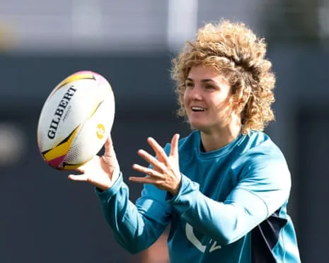 The Weight is a Gift – England Must Deliver In Crucial Moments Against Les Bleues