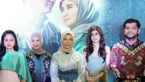 How a Husband's Affair with His Mother-in-Law Evolved Into a Popular Movie in Indonesia