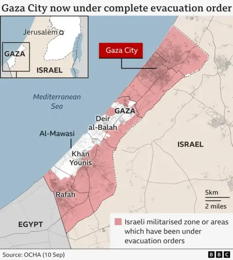 Thousands Civilians Evacuate as Military Troops Move Deeper into Urban Areas