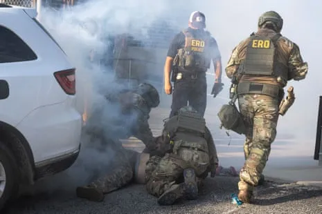 Federal Authorities Use Chemical Irritants and Projectiles to Break Up Chicago ICE Protest