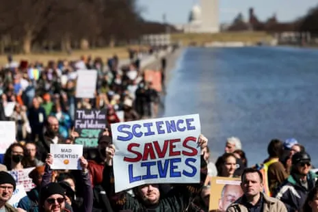 The President’s War on Scientific Research Has US Healthcare Experts Stunned: ‘They Are Ignoring Science’